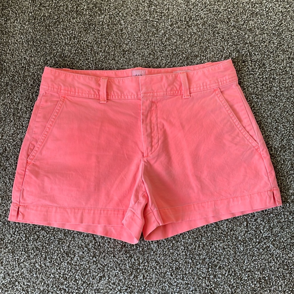 Gap 3” Short